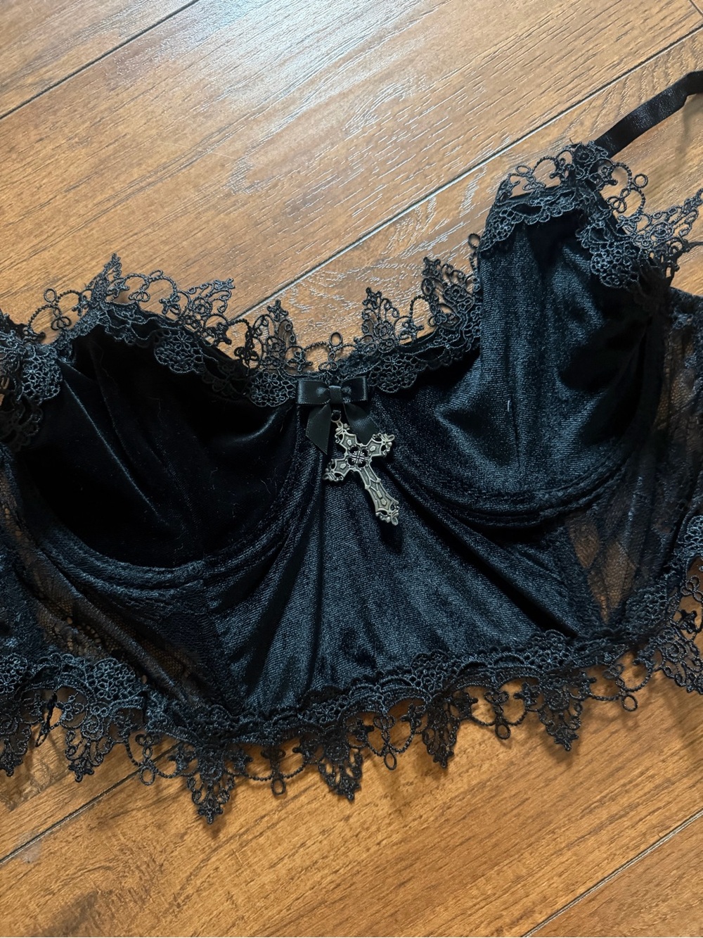 WIDOW Lace-Trim Bralette with Cross Accent